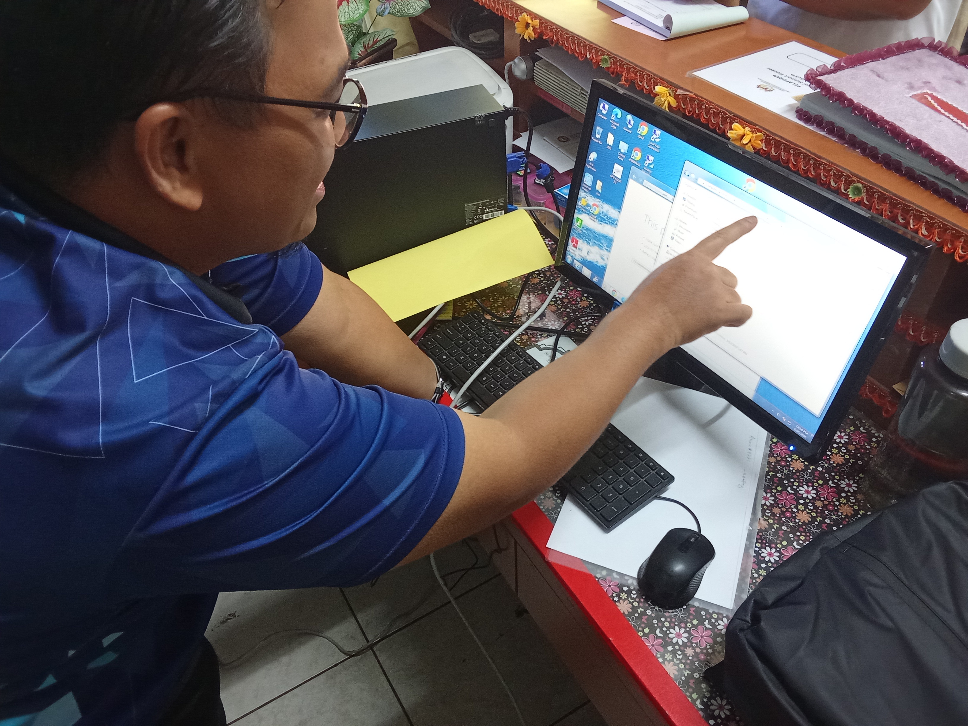 Gambar Laporan