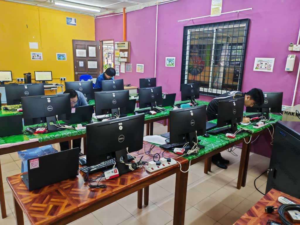 Gambar Laporan