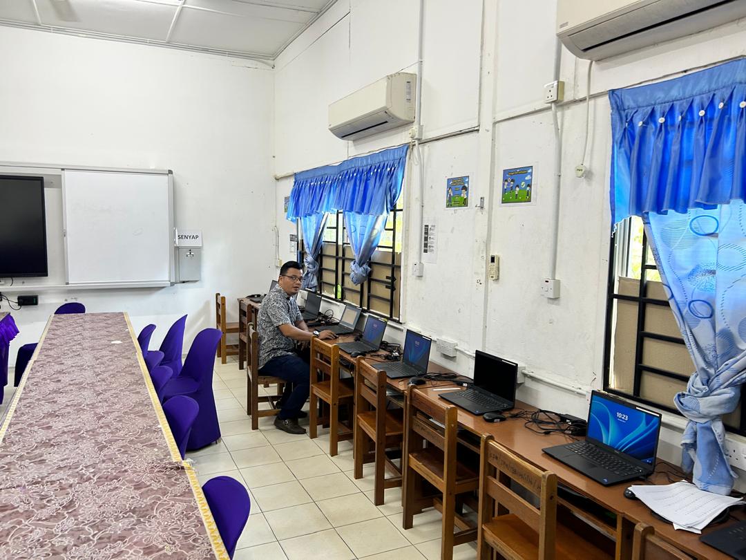Gambar Laporan