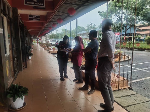 Gambar Laporan