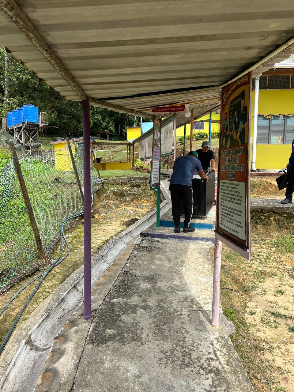 Gambar Laporan