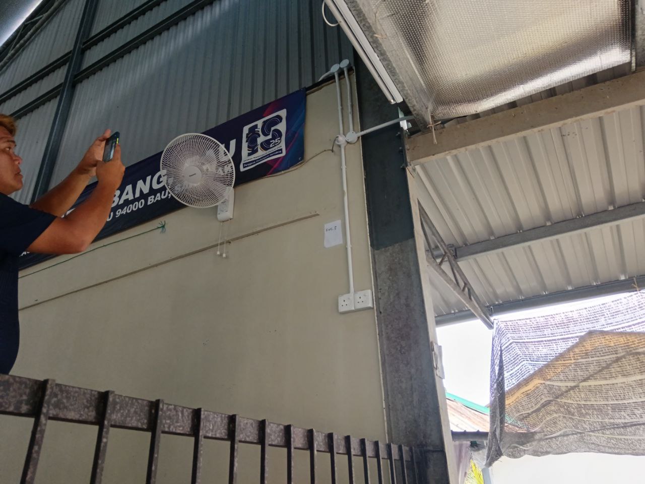 Gambar Laporan