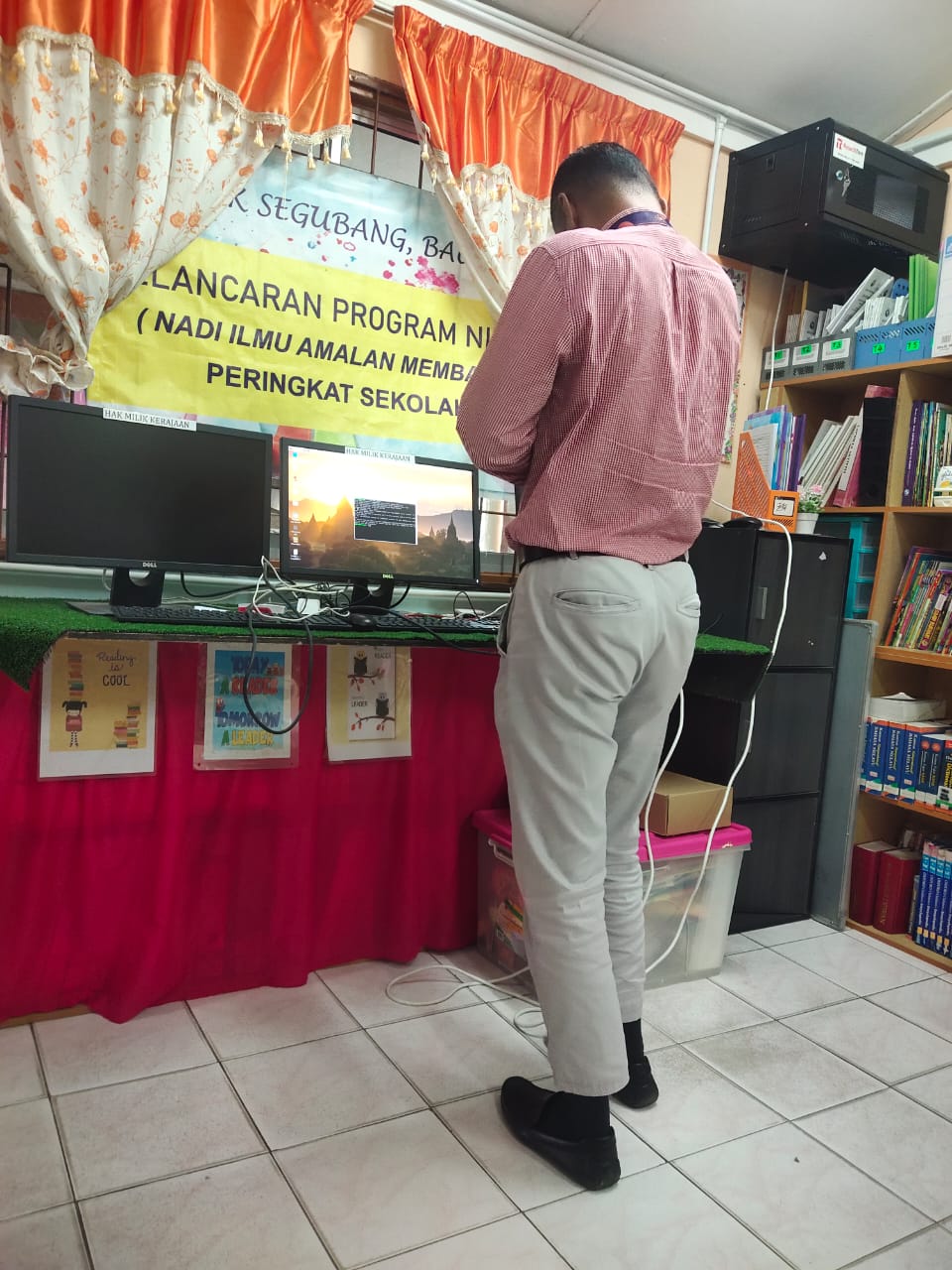 Gambar Laporan