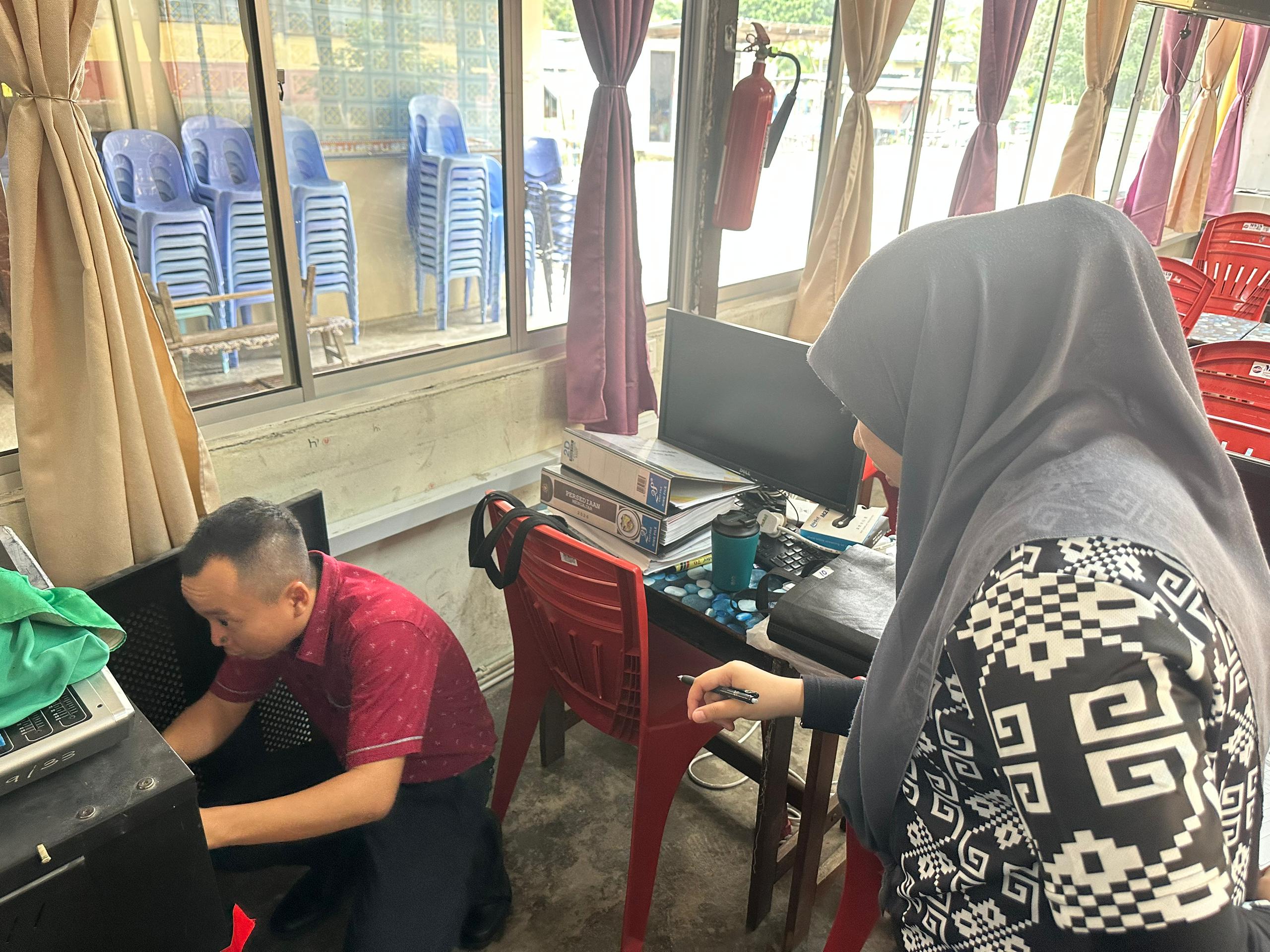 Gambar Laporan