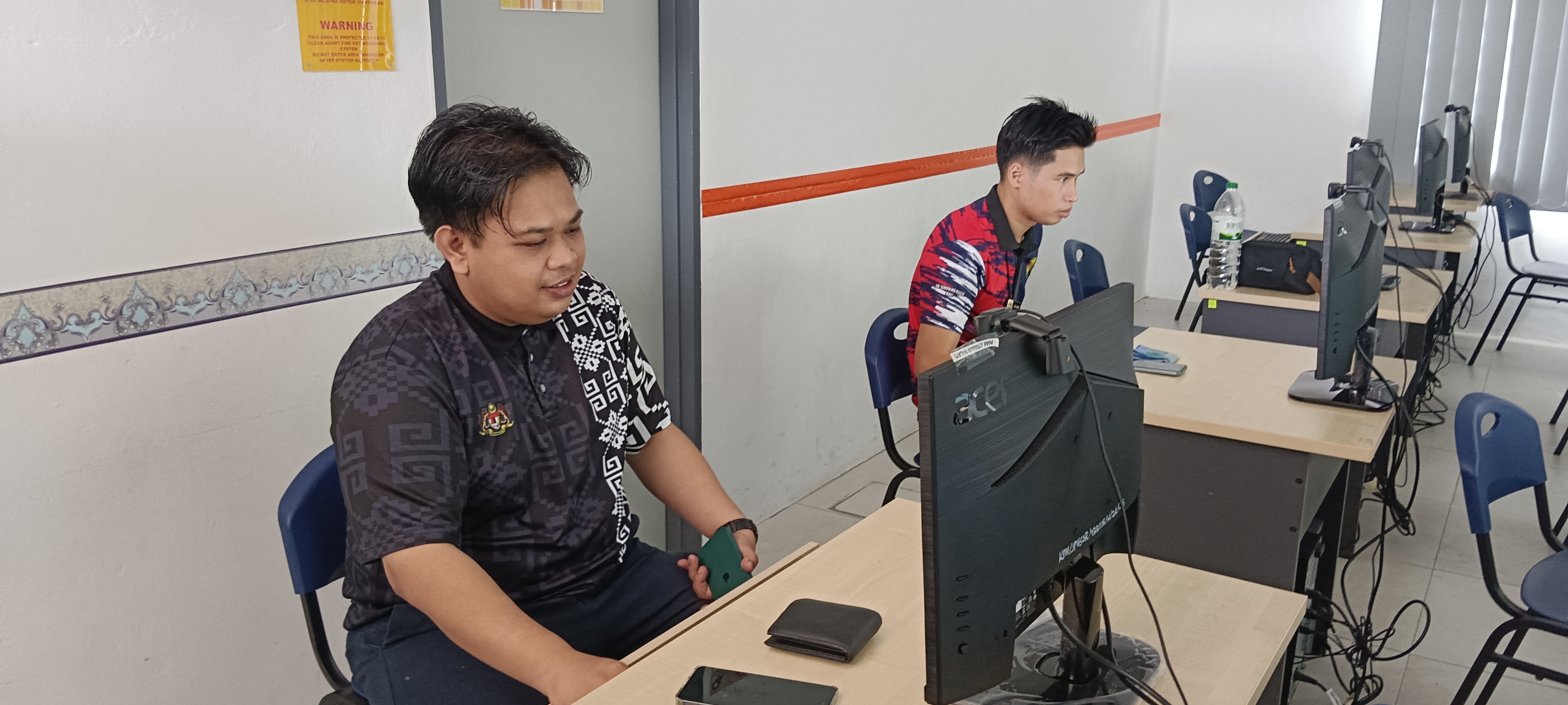 Gambar Laporan