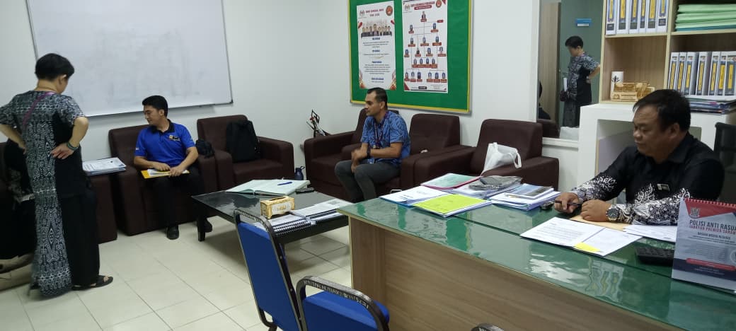 Gambar Laporan