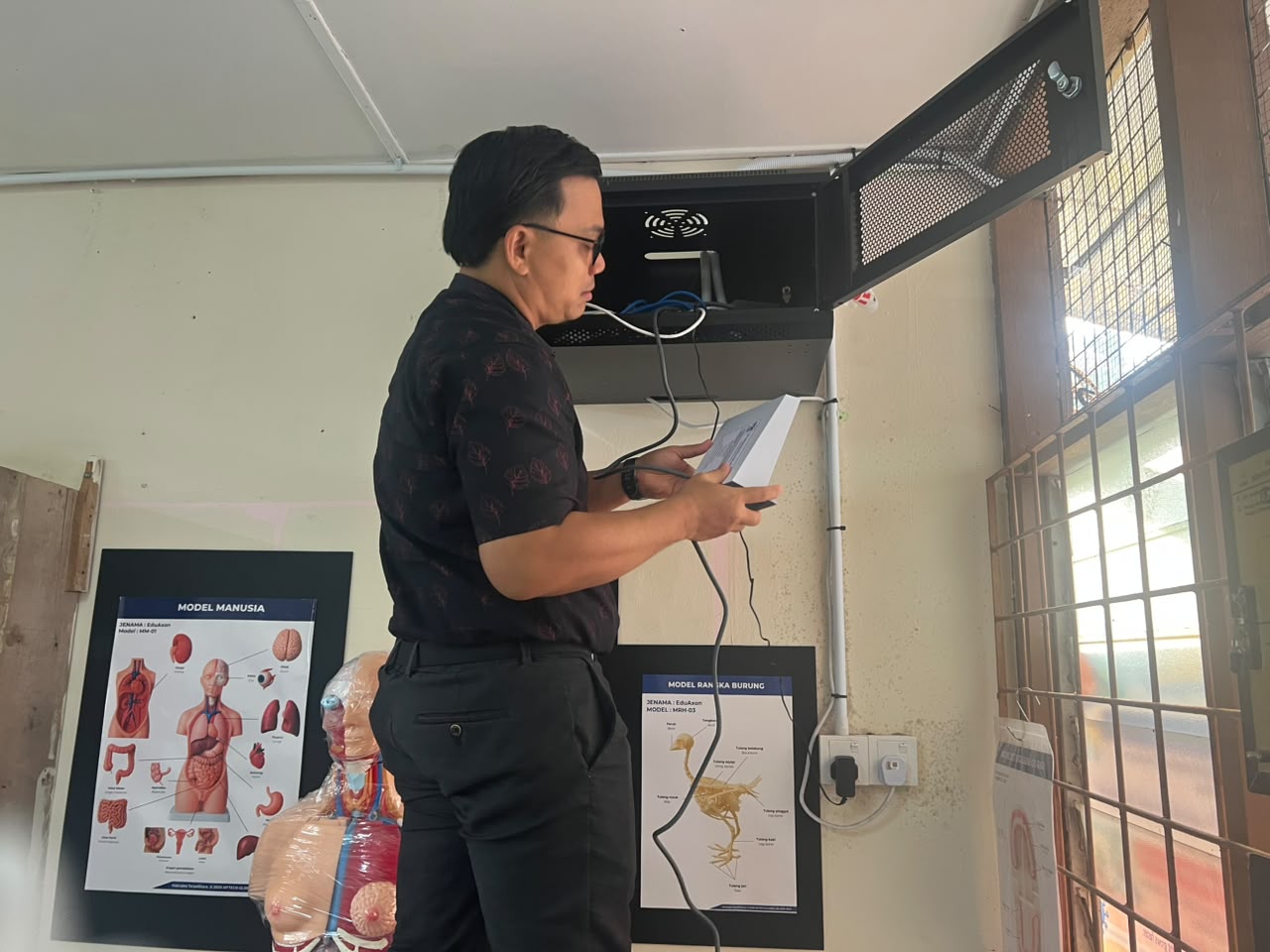 Gambar Laporan