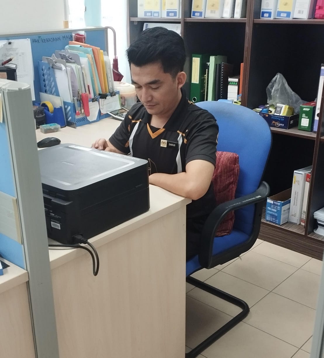 Gambar Laporan